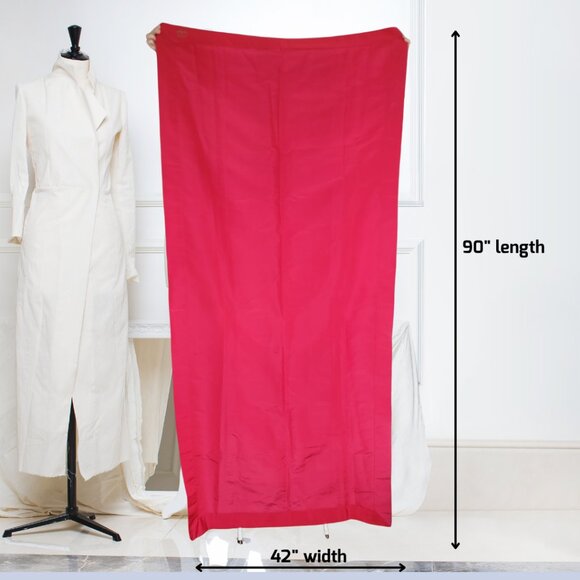 CHANEL Authentic Couture Red Silk Wrap Stole Shawl with embroidered CC's large - Picture 5 of 8